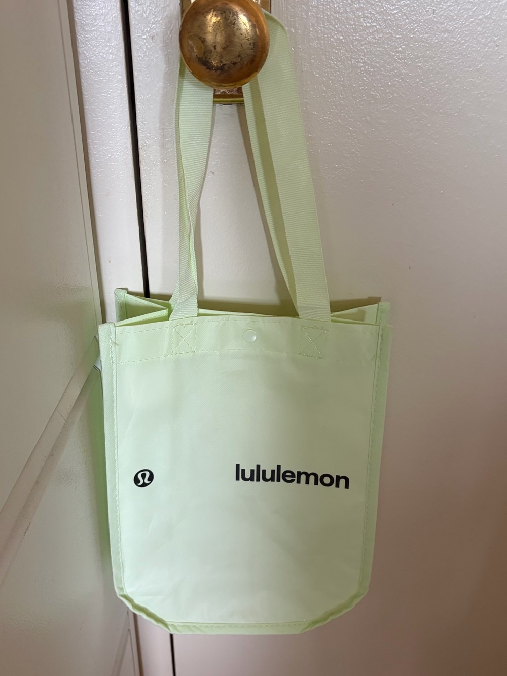 Lululemon Small Reusable Shopper Tote Bag Light Yellow Snap Closure 2025